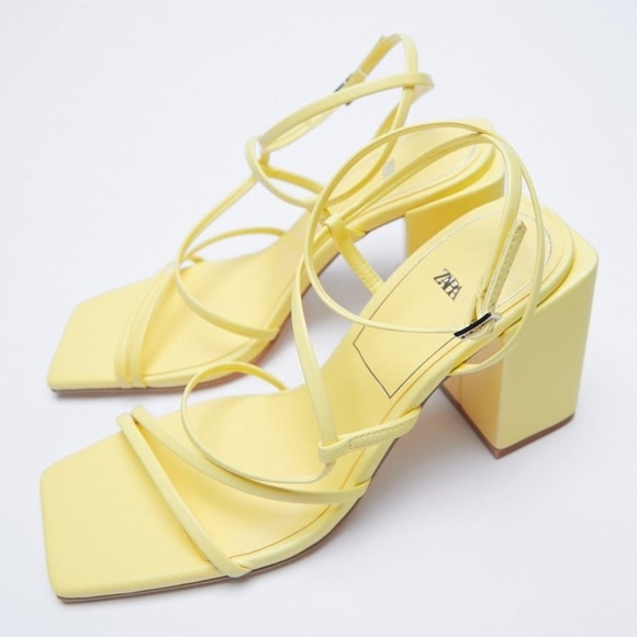 NWT. Zara Yellow Heeled Toe Ankle Straps Sandals. Size 11. - Picture 2 of 7